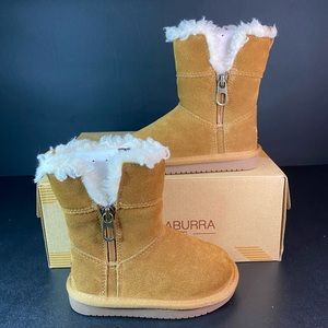 Kookaburra by UGG toddler boots size 7